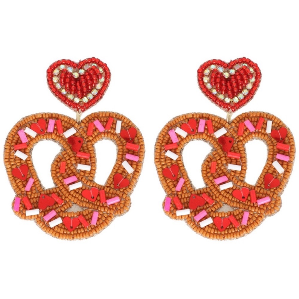 heart pretzel earrings
